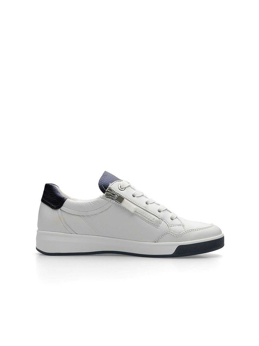 ara Schnurer | Rom White Laced Shoe