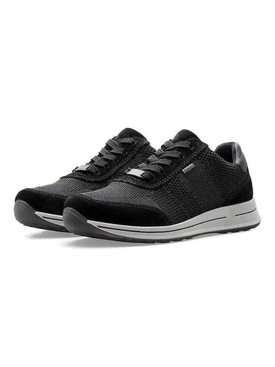 ara Schnurer | Osaka Sneakers Black