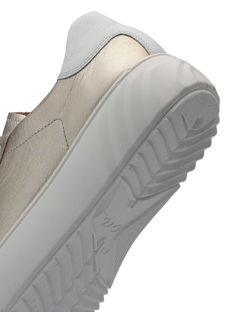 ara Schnurer | Sneaker Monaco Platinum