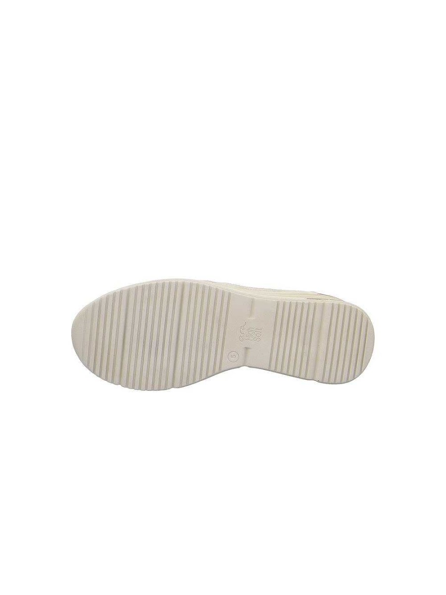 ara Schnurer | Schnurer Naples Beige