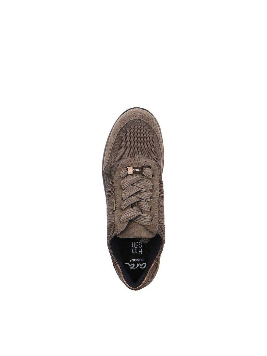 ara Schnurer | Osaka Taiga Sneakers